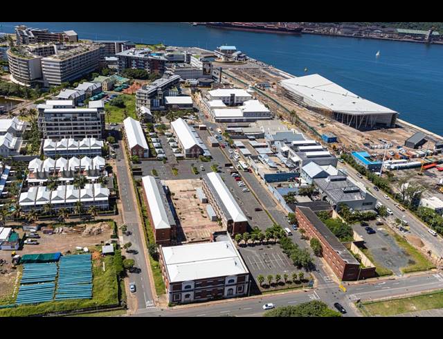 754M² OFFICE TO LET IN POINT WATERFRONT